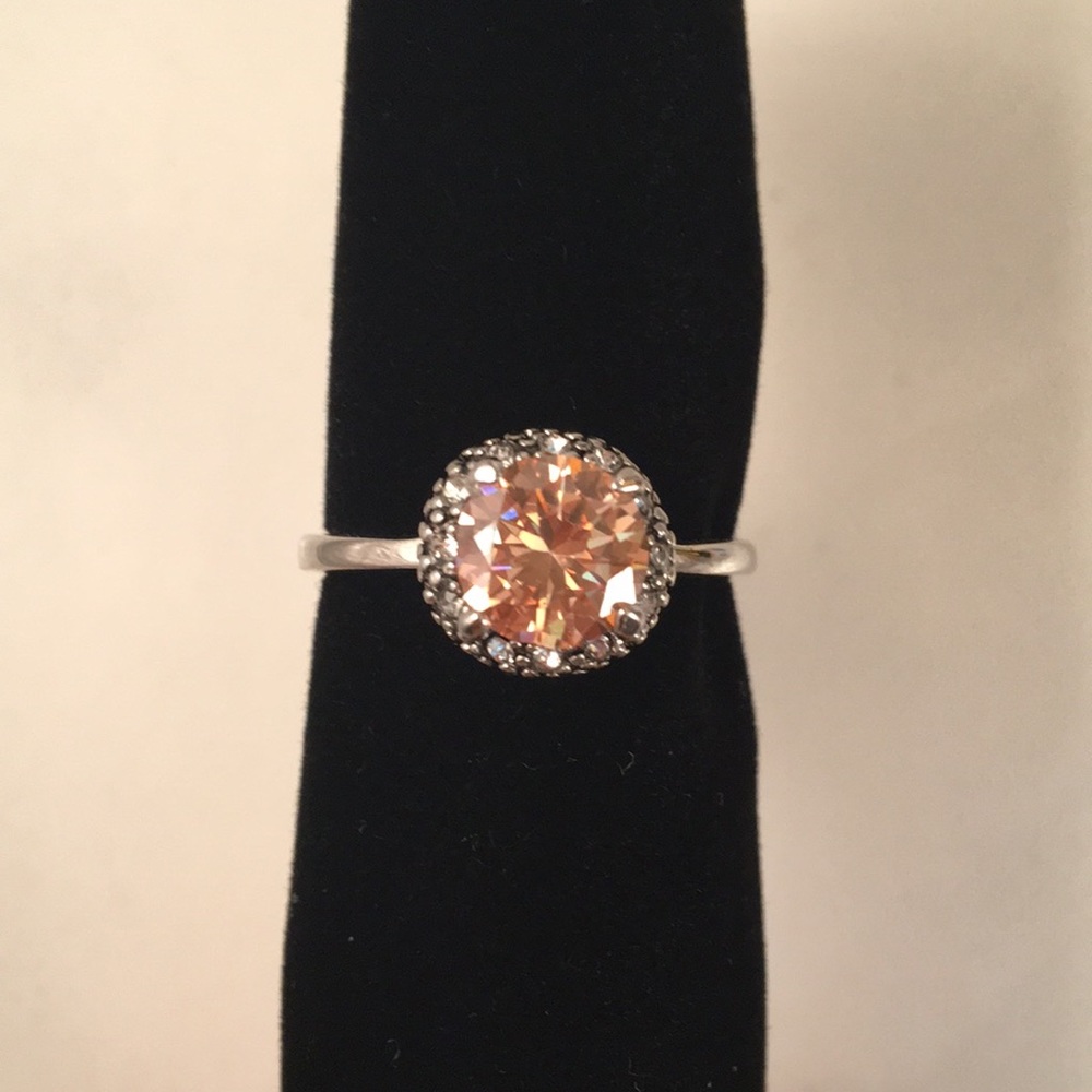 Beautiful Genuine Citrine Gemstone fashion Ring - Picture 2 of 3